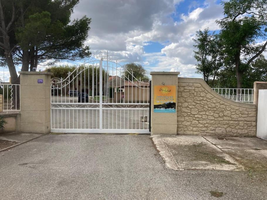 Studio « Saint-Petersbourg » A Avignon Exterior foto